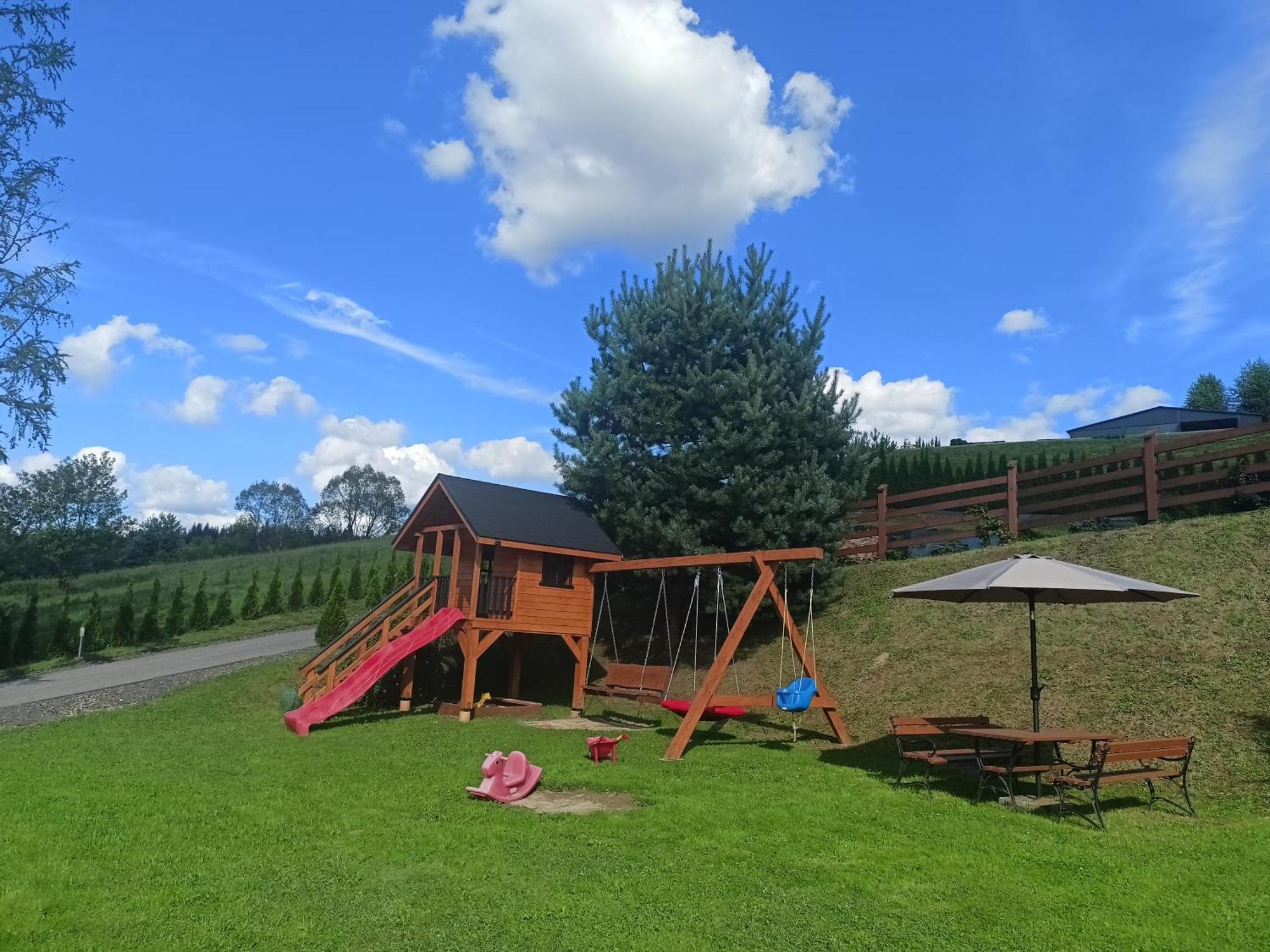 Bieszczadzki Bohater 533-502-137 Holiday home Polanczyk